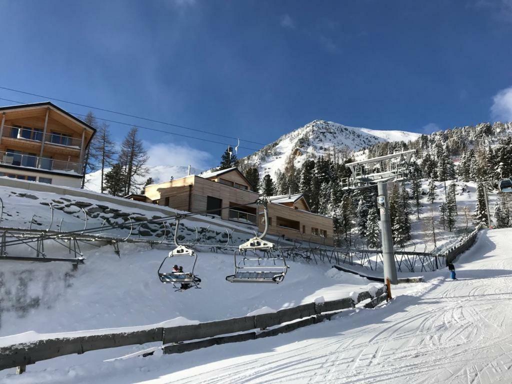 Apartment Ski In - Ski Out Turracher Hoehe Ngoại thất bức ảnh